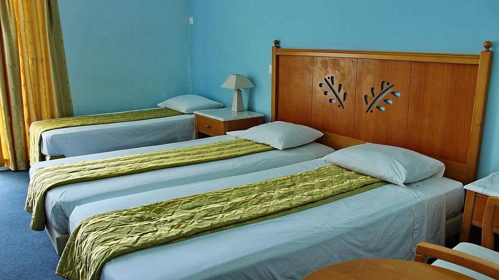Tinos Beach Hotel Eksteriør billede