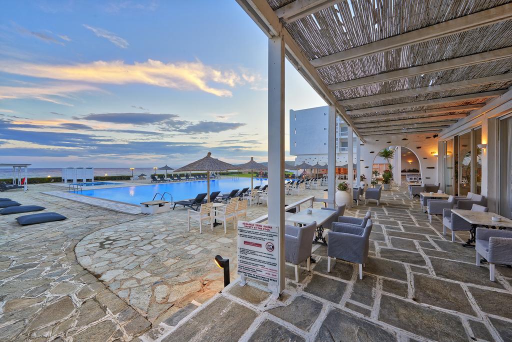 Tinos Beach Hotel Eksteriør billede