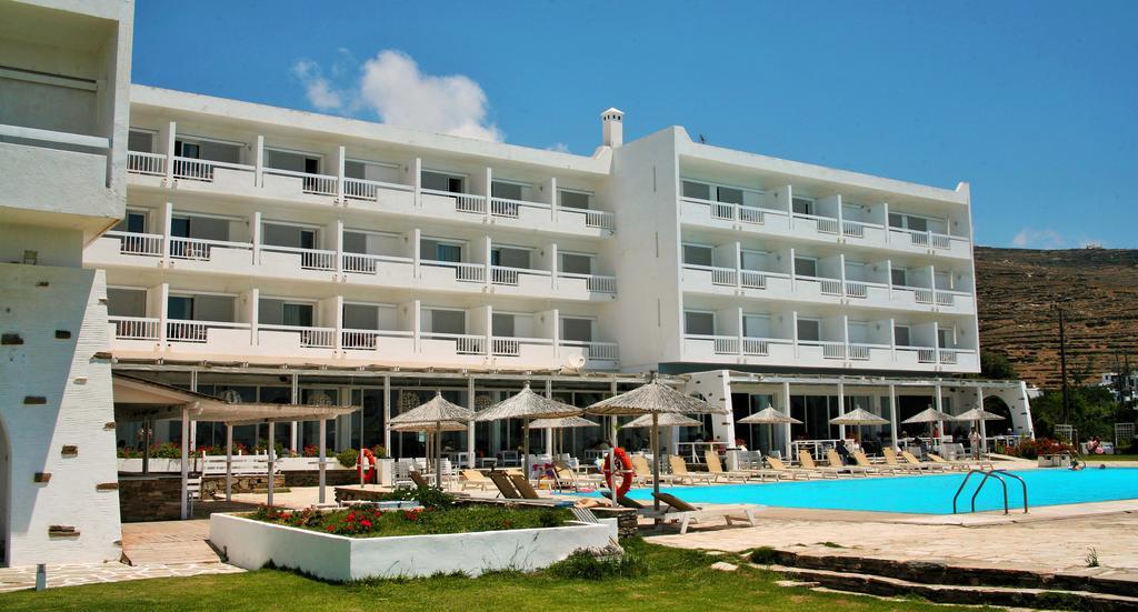 Tinos Beach Hotel Eksteriør billede