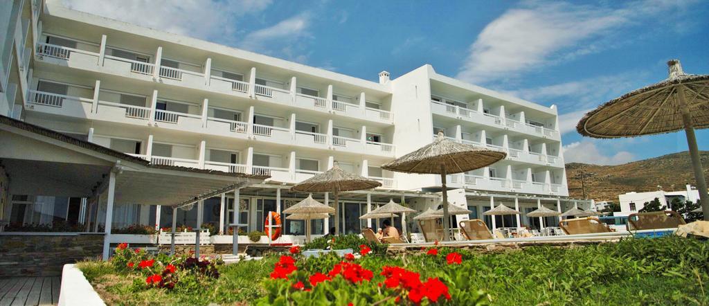 Tinos Beach Hotel Eksteriør billede