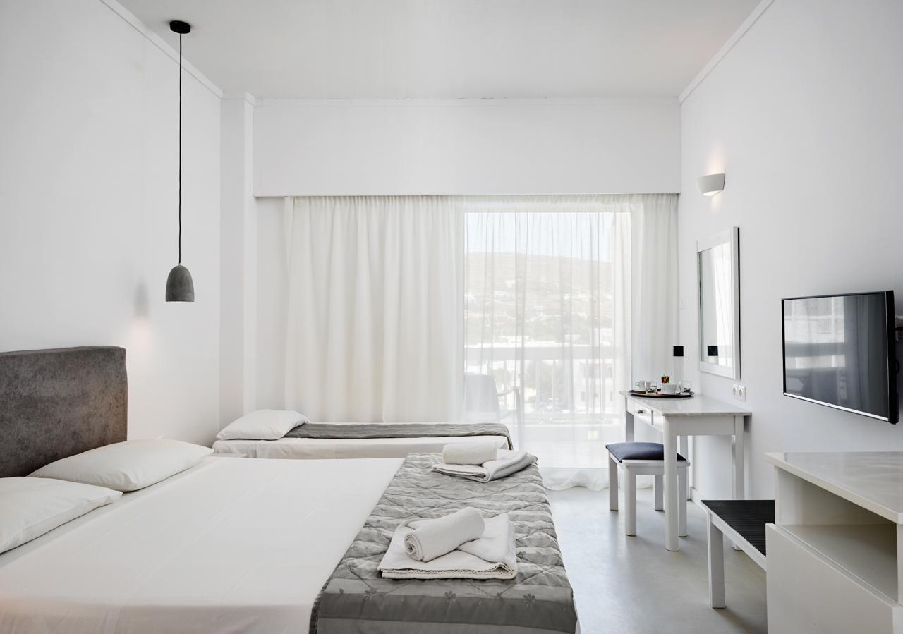 Tinos Beach Hotel Eksteriør billede