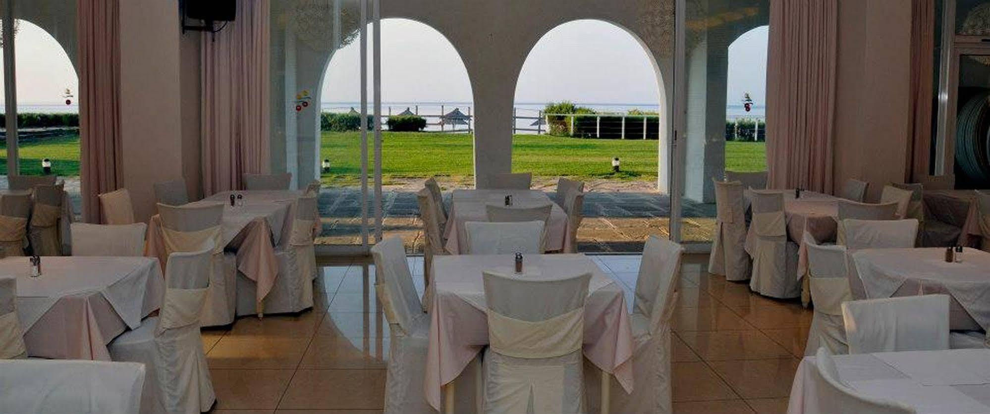 Tinos Beach Hotel Eksteriør billede